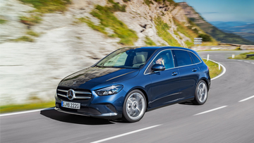 Mercedes-Benz B 180 d 1.5 (W247) specs
