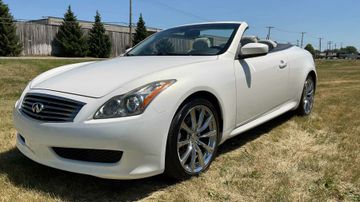 Infiniti G37 Convertible, 2009