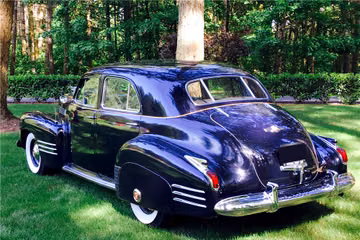 CADILLAC SERIES 62 SEDAN, 1941