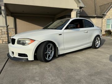 BMW 135i Coupe, 2012