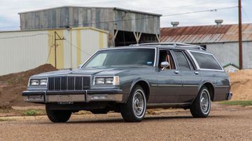 Buick Estate Wagon, 1990