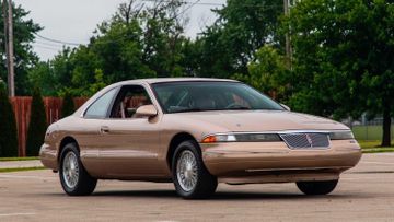 Lincoln Mark VIII specs