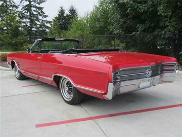 Buick Wildcat Custom Convertible, 1965
