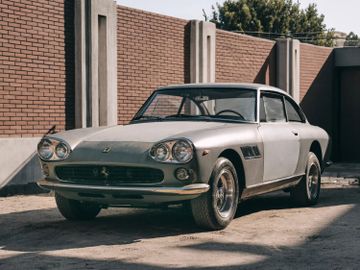 Ferrari 330 GT 2+2 Series I 'Interim' by Pininfarina, 1965