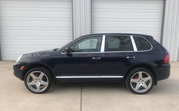 Porsche Cayenne Turbo, 2004