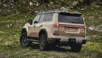 Lexus GX 550 specs
