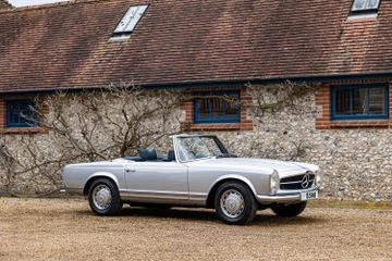 Mercedes-Benz 280 SL 'Pagoda' Convertible with Hardtop, 1968