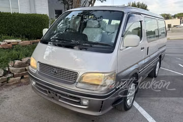 TOYOTA HIACE SUPER CUSTOM G VAN, 1996