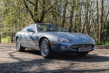 Jaguar XKR 4.0 Coupe, 2001
