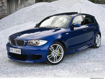 BMW 130i E87 specs