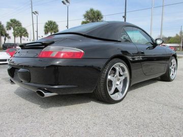 Porsche 911 Convertible, 2002