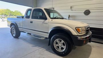 Toyota Tacoma PreRunner Pickup, 1999