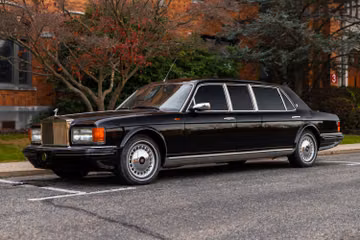 Rolls-Royce Park Ward Limousine VIN. SCAZV19E9XCX80254, 1999