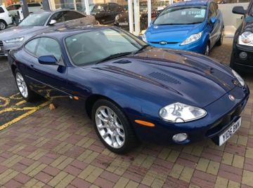 Jaguar XKR-Auction Lot, 2001