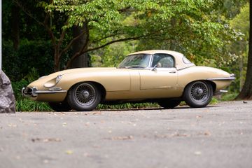 Jaguar E-Type Series 1½ 4.2 Roadster, 1968