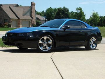 Ford Mustang, 2000
