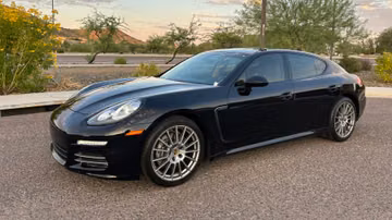 Porsche Panamera 4 Sedan, 2016