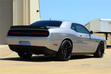 DODGE CHALLENGER SRT HELLCAT, 2015