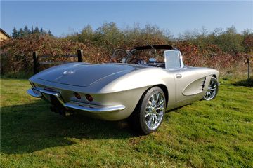 Chevrolet Corvette Custom Convertible, 1961