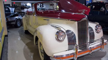 Packard 110 Convertible, 1941