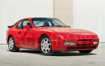 Porsche 944 Turbo, 1989