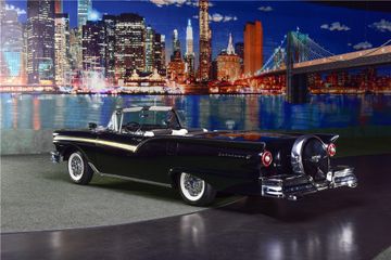 FORD FAIRLANE 500 SKYLINER E-CODE RETRACTABLE HARDTOP, 1957