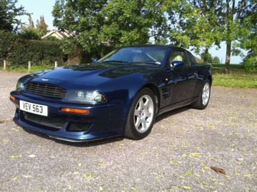 Aston Martin V8 Vantage 550 Twin Supercharged-Auction Lot, 1995