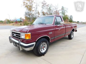 Ford F150 XLT Lariat, 1990