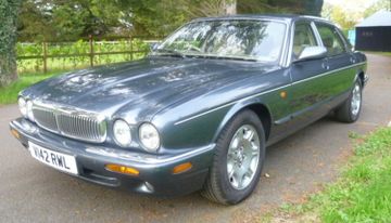 Jaguar Sovereign V8 Auto, 1999