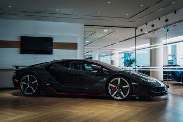 Lamborghini Centenario – A Modern Tribute to a Century of Greatness