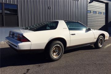 CHEVROLET CAMARO BERLINETTA, 1983
