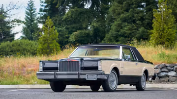 Lincoln Continental Mark VI Bill Blass Edition, 1983