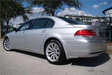 BMW 750Li, 2006
