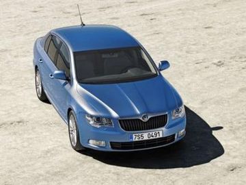 Skoda Superb 2.0 TDI (Mk II) specs