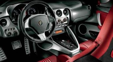 Alfa Romeo 8C Competizione specs