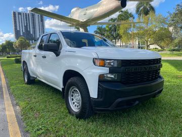 Chevrolet Silverado Pickup, 2020