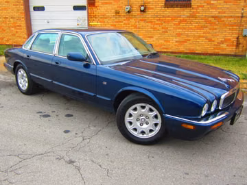 Jaguar XJ8 Sovereign, 2000