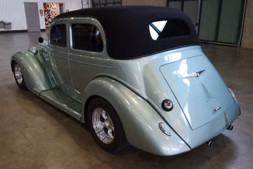 كوبيه Plymouth Deluxe مخصصة، موديل 1935