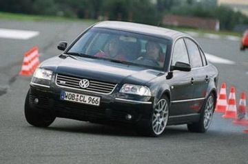 VW Passat 4.0 W8 (B5) specs