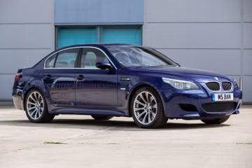 BMW M5 Saloon, 2005