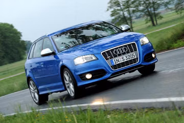 Audi S3 Sportback (8P 256 PS) specs
