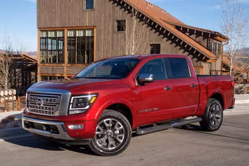 Nissan Titan 5.6 AWD (Mk II Facelift) specs
