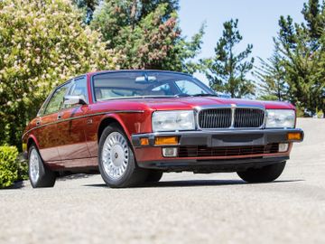 Jaguar XJ12 VIN. SAJMX134RC699350, 1994