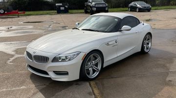 BMW Z4 sDrive28i Convertible, 2015