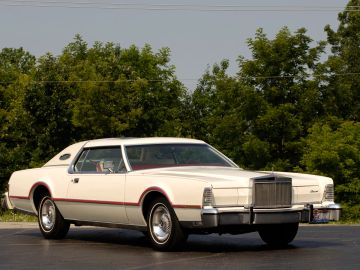 Lincoln Continental Mark IV, 1976
