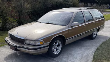 Buick Roadmaster Estate Limited Station Wagon, 1996