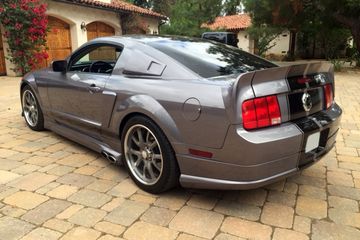 Ford Mustang Custom Fastback, 2007