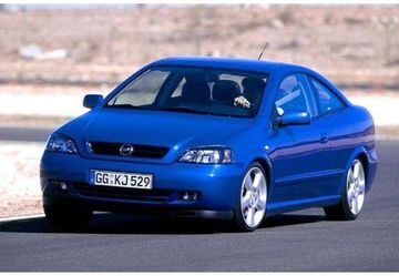 Opel Astra Coupe 2.2 16V specs