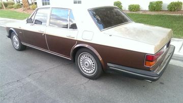 ROLLS-ROYCE SILVER SPIRIT 4 DOOR SEDAN, 1986