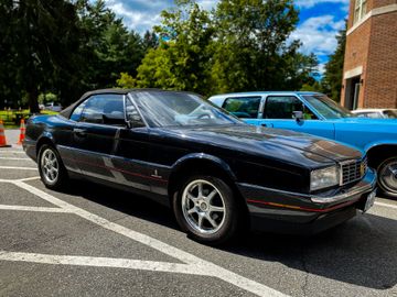 Cadillac Allante Convertible, 1990